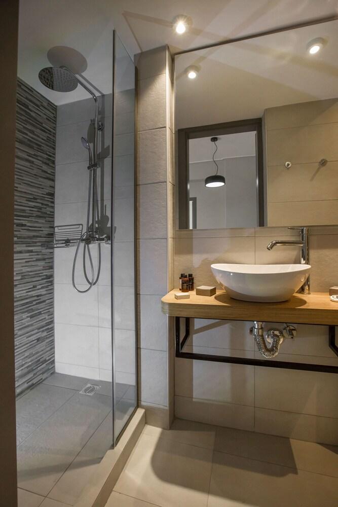 Cozy Apartment In Syntagma-Plaka By Ghh 雅典 外观 照片
