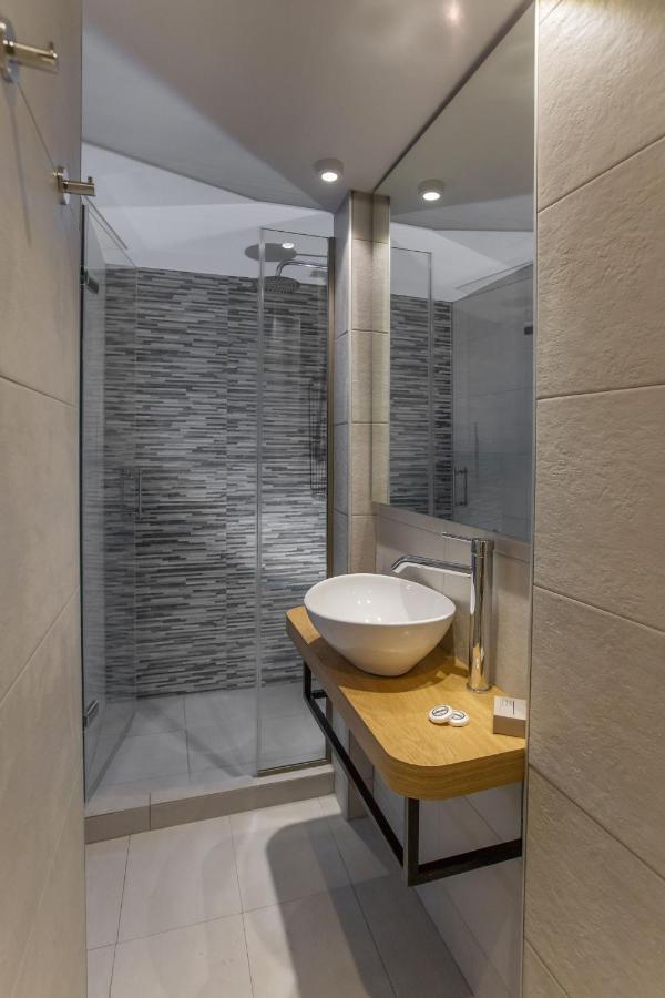 Cozy Apartment In Syntagma-Plaka By Ghh 雅典 外观 照片