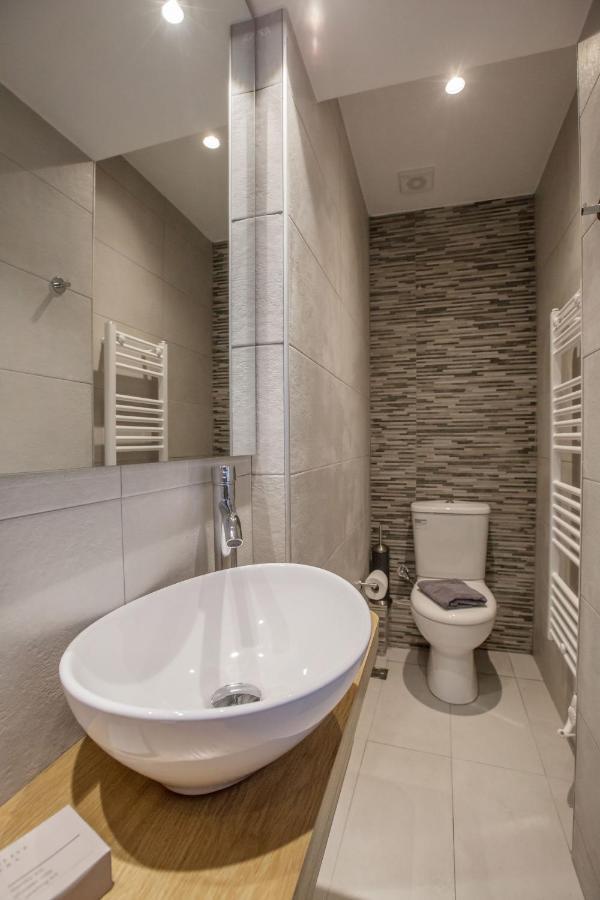 Cozy Apartment In Syntagma-Plaka By Ghh 雅典 外观 照片