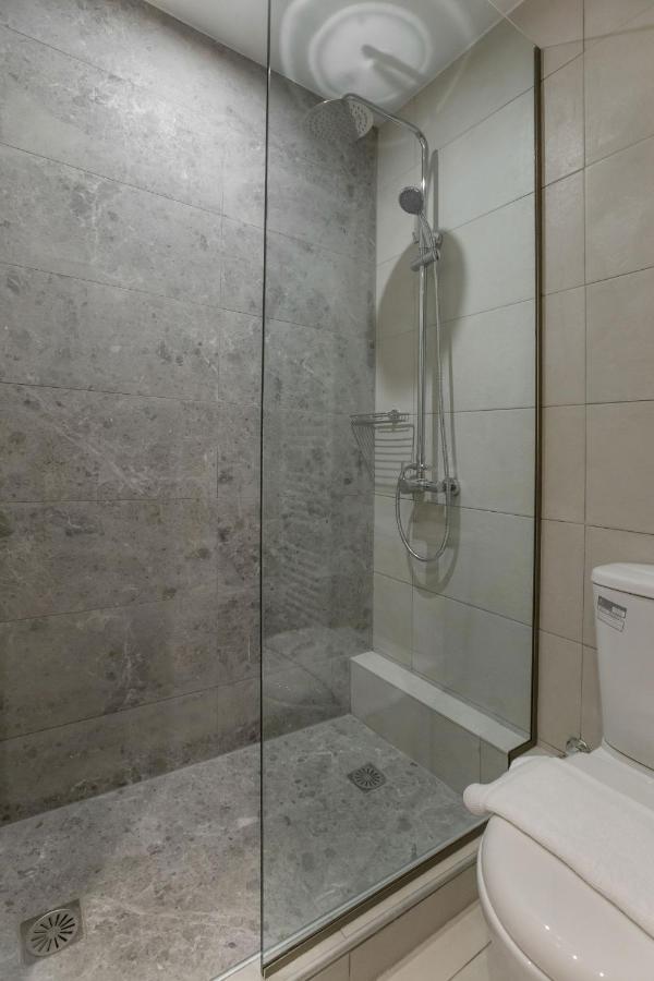 Cozy Apartment In Syntagma-Plaka By Ghh 雅典 外观 照片